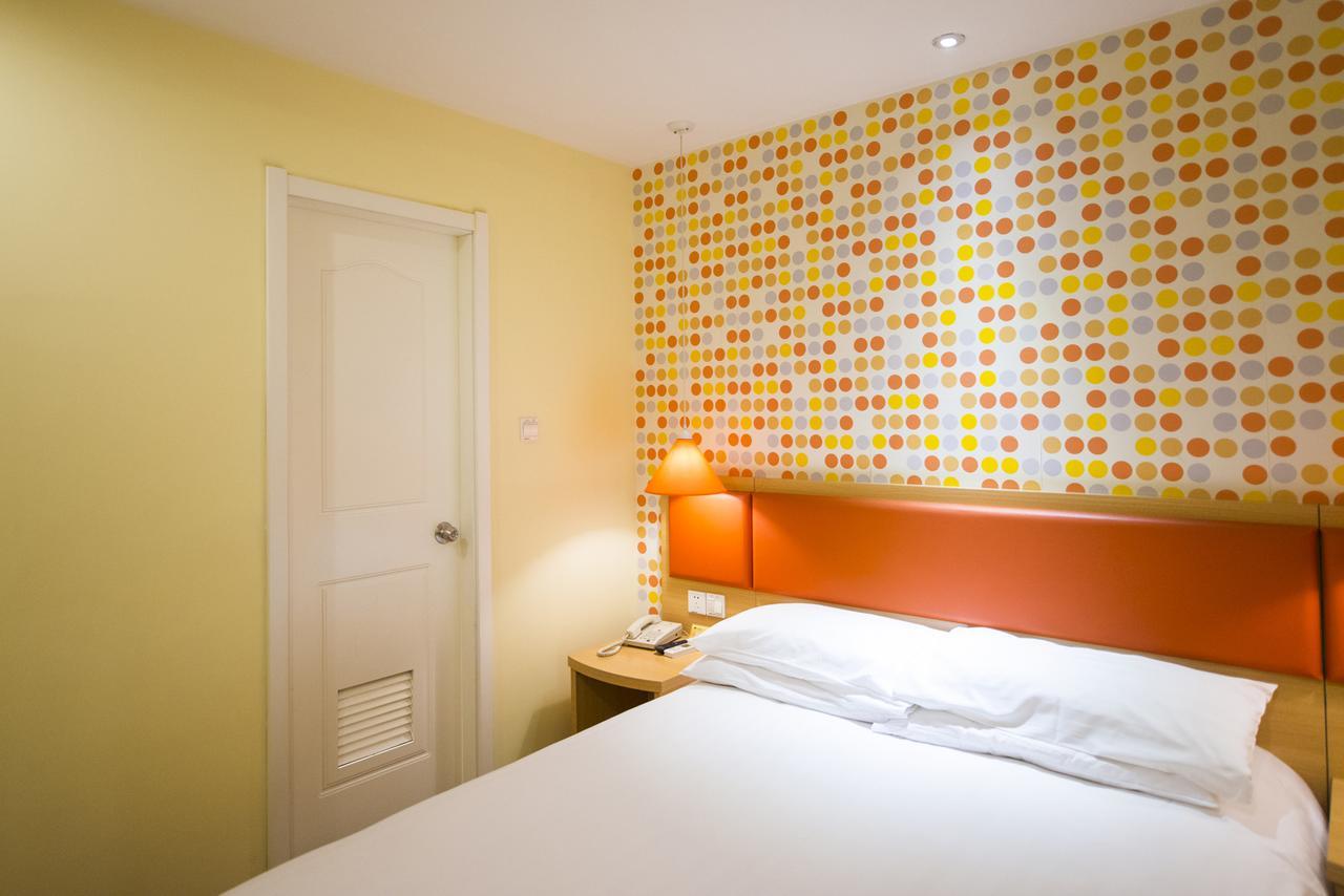 Home Inn Kunming Dongfeng Square Metro Station מראה חיצוני תמונה